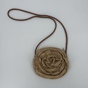 Mar Y Sol Charlotte Raffia Flower Crossbody Bag Straw Floral Beige Purse